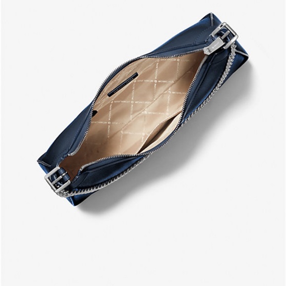 Michael Kors Wilma Large Leather Shoulder Bag - Picture 11 of 13